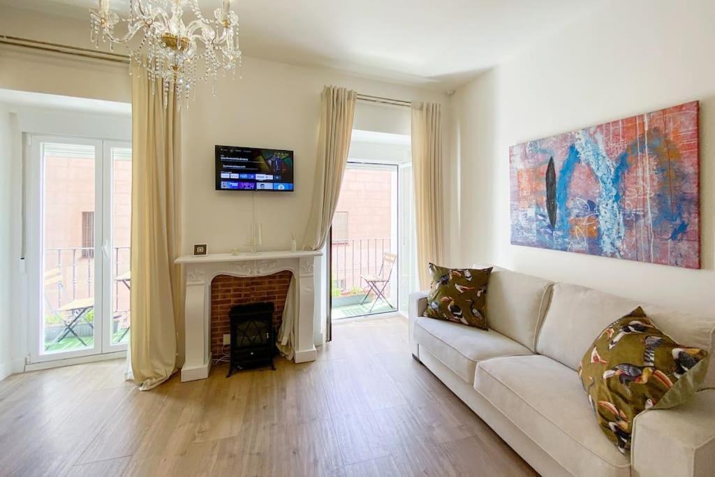 New Lavapies Spacious Flat, 2 Bedrooms And 2 Balconies Madri Exterior foto